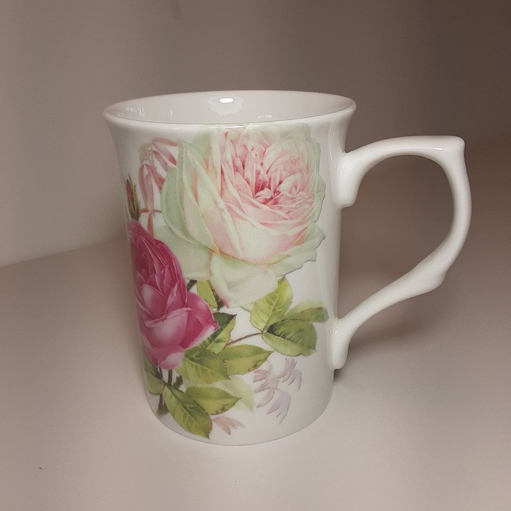 Gracie Bone China by Coastline Imports Stechcol Pink White Roses Tea Cof…